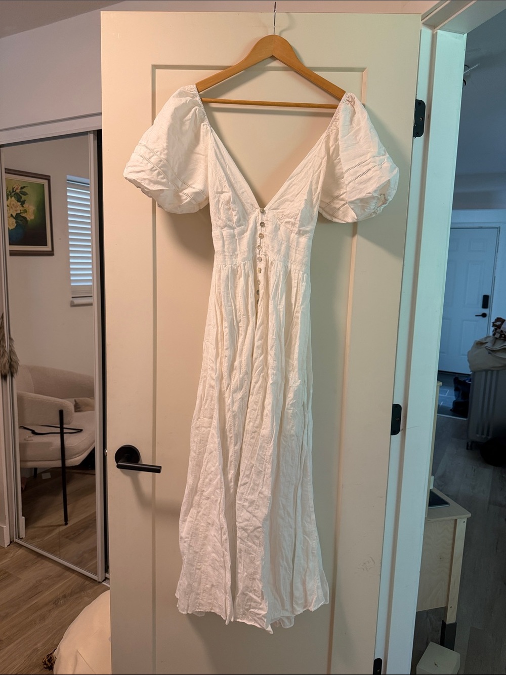 Fortunate one White Puff Sleeve Button-Front Maxi Dress